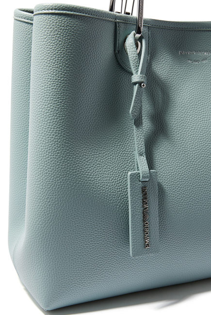 حقيبة يد متوسطة بطبعة جلد الغزال بشعار الماركة